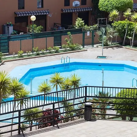 Eva Paradise, El Medano, And Swimming Pool Apartman