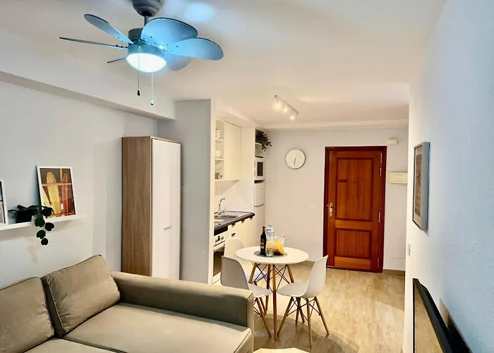 Eva Paradise, El Medano, Beach&swimming Pool * El Médano